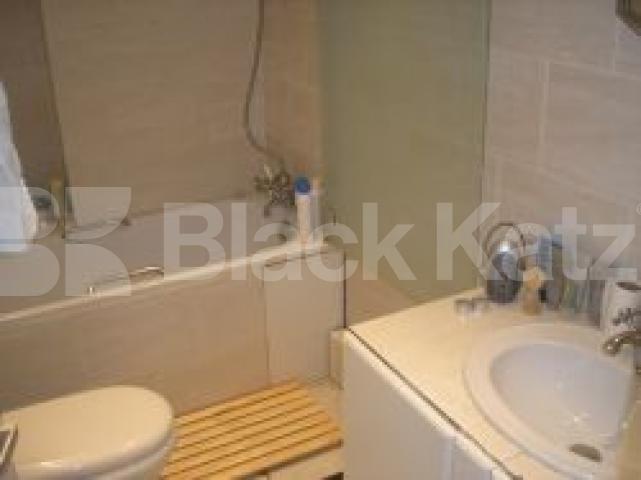 			1 Bedroom, 1 bath, 1 reception Flat			 Ashmore Road, MAIDA VALE W9